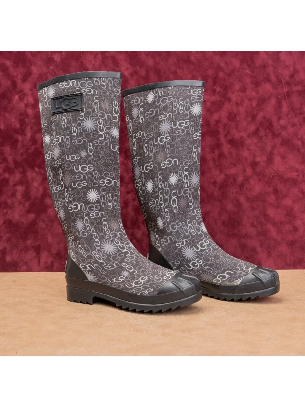 UGG Women Multi Logo Black Wellies Rain Rubber Festival Knee Boots sz 8